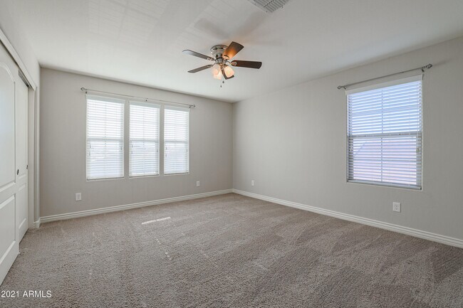 Building Photo - 2736 E Mews Rd