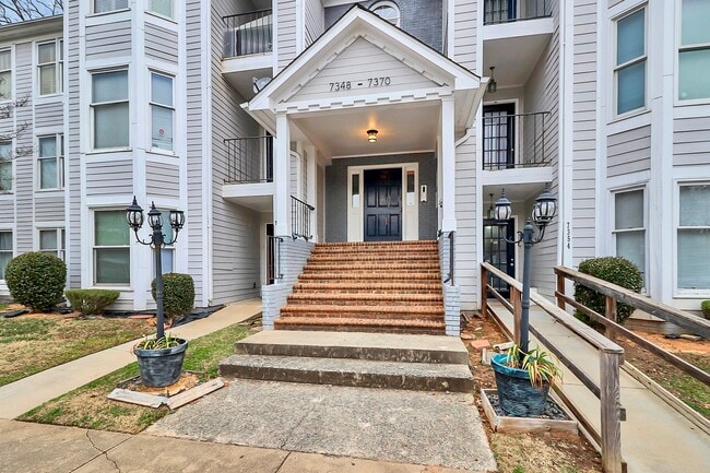 Primary Photo - 7360 Rose Terrace Ct