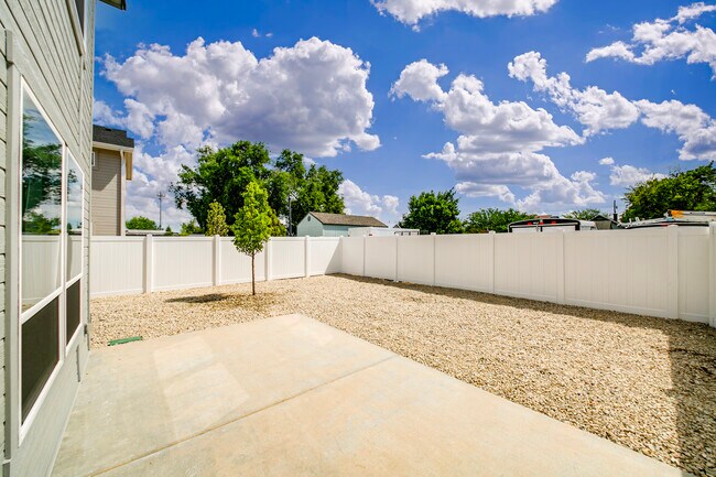 Building Photo - 1336 N Meridian Rd