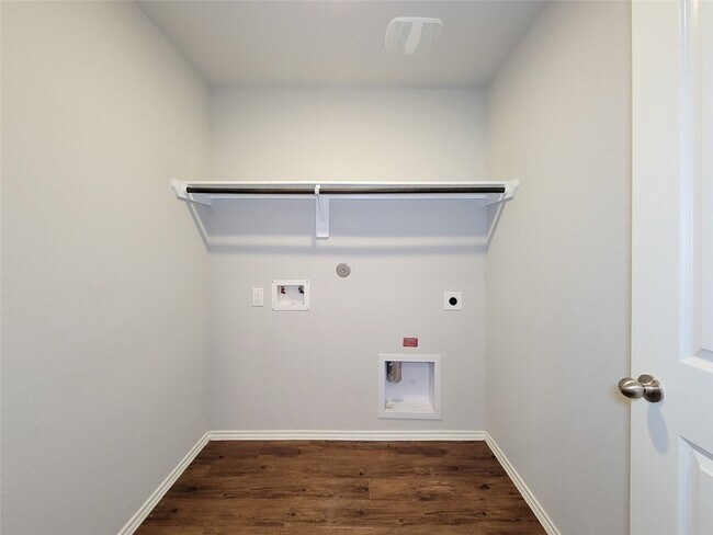 Building Photo - 5515 Peralta Mills Way