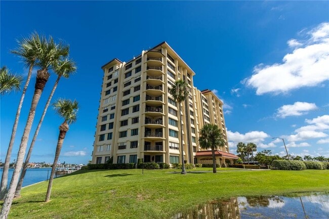 Building Photo - 700 Island Way