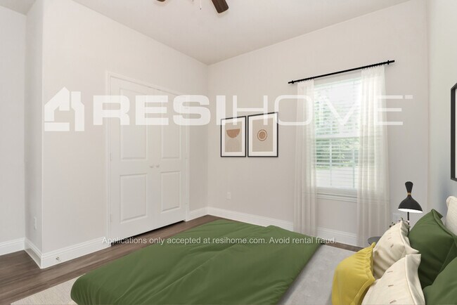 Building Photo - 3200 Chippewa Trail