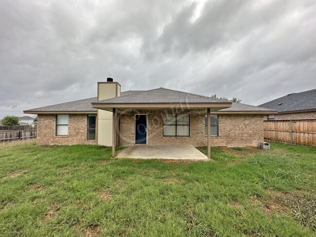 Building Photo - 4bd/2ba in Killeen Tx