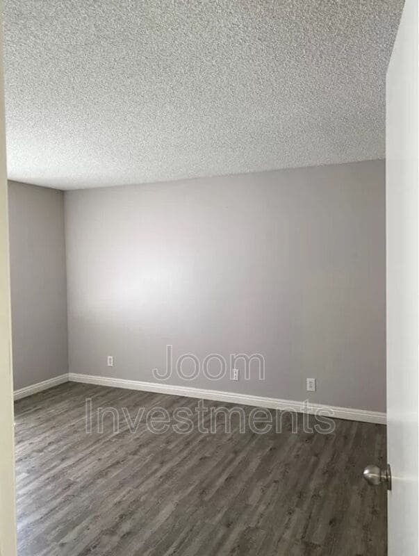Building Photo - 1527 S Palm Ave