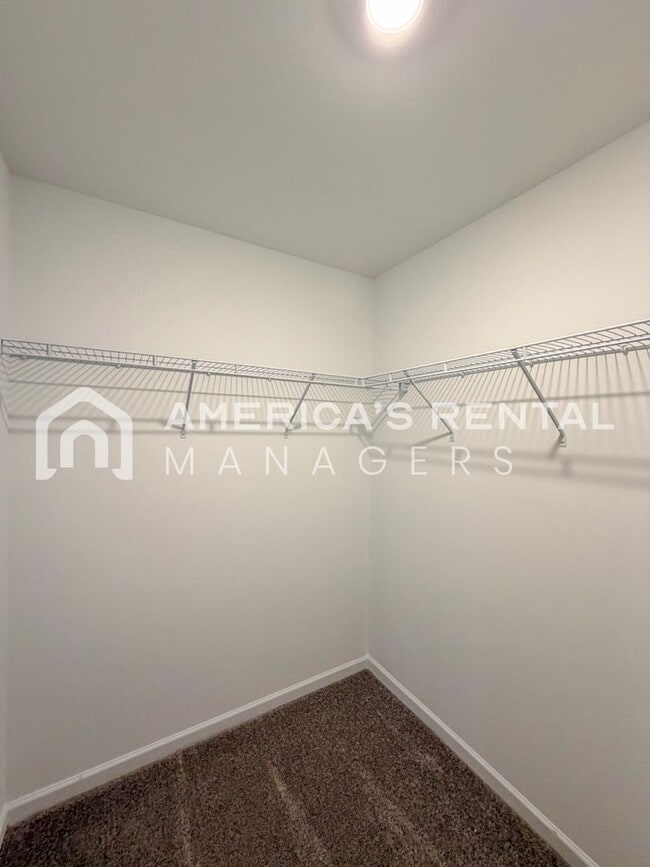 Building Photo - Modern Two Story Living in Lincoln, AL! Sign a 13-month lease by 3/31/2026 and receive a leasing ...