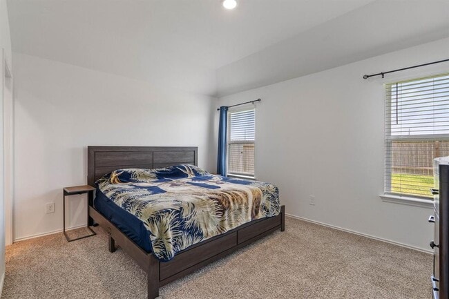 Building Photo - 24335 Saddlestone Green Dr