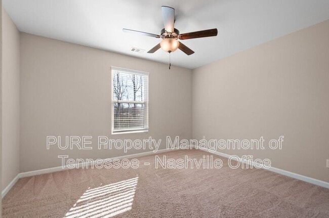 Building Photo - 7319 Lakelet Cv