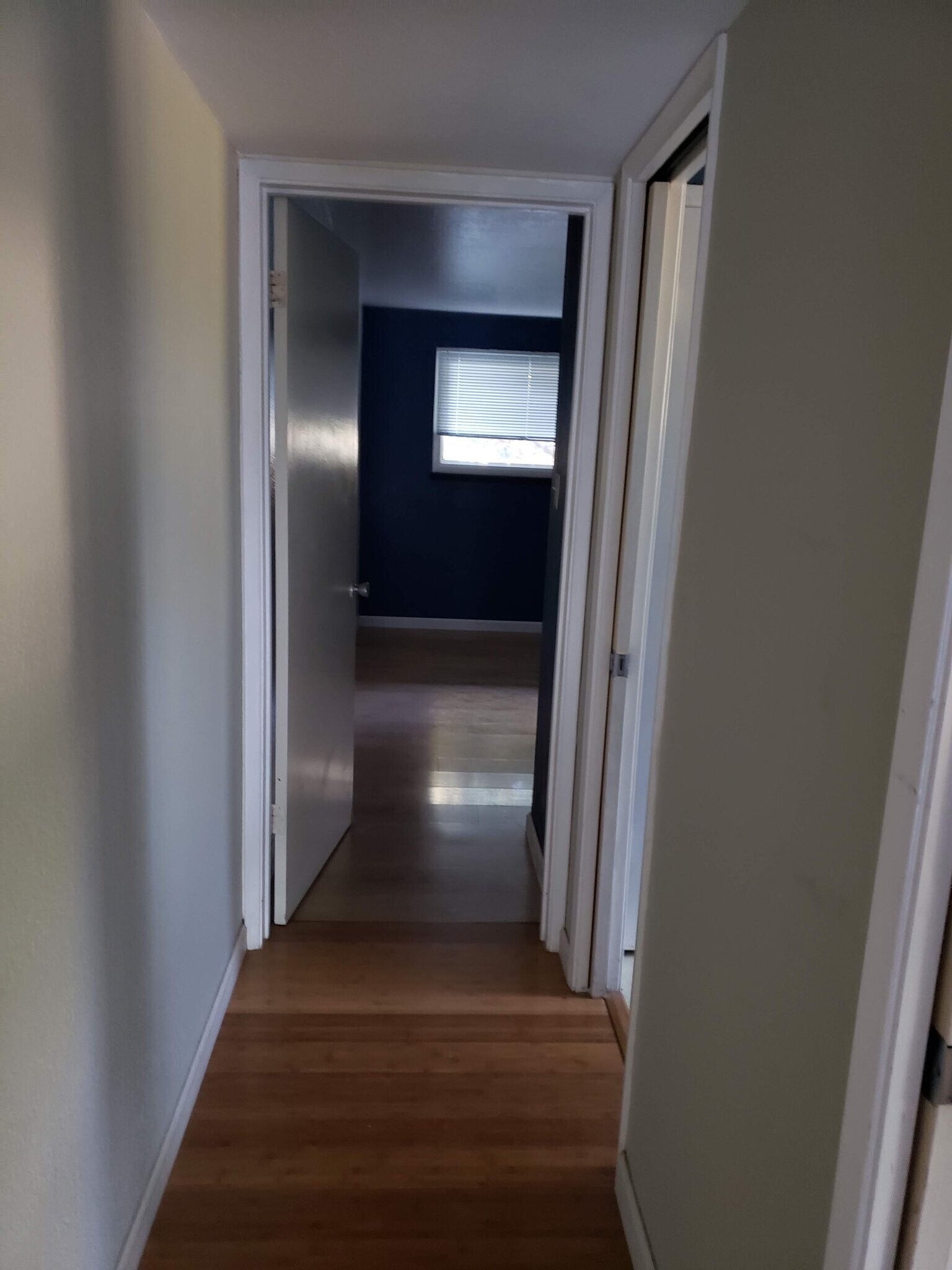 Building Photo - 958 K St