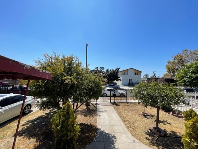 Primary Photo - 4112 S Harvard Blvd