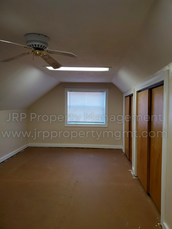 Building Photo - 3148 Robinson Rd
