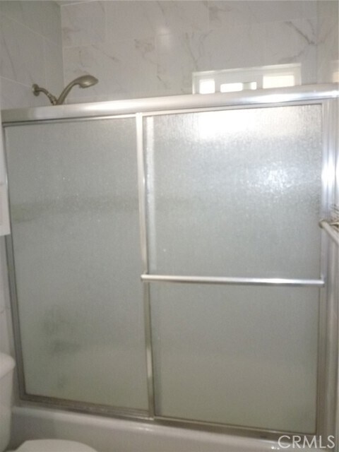 Building Photo - 15709 Brighton Ave