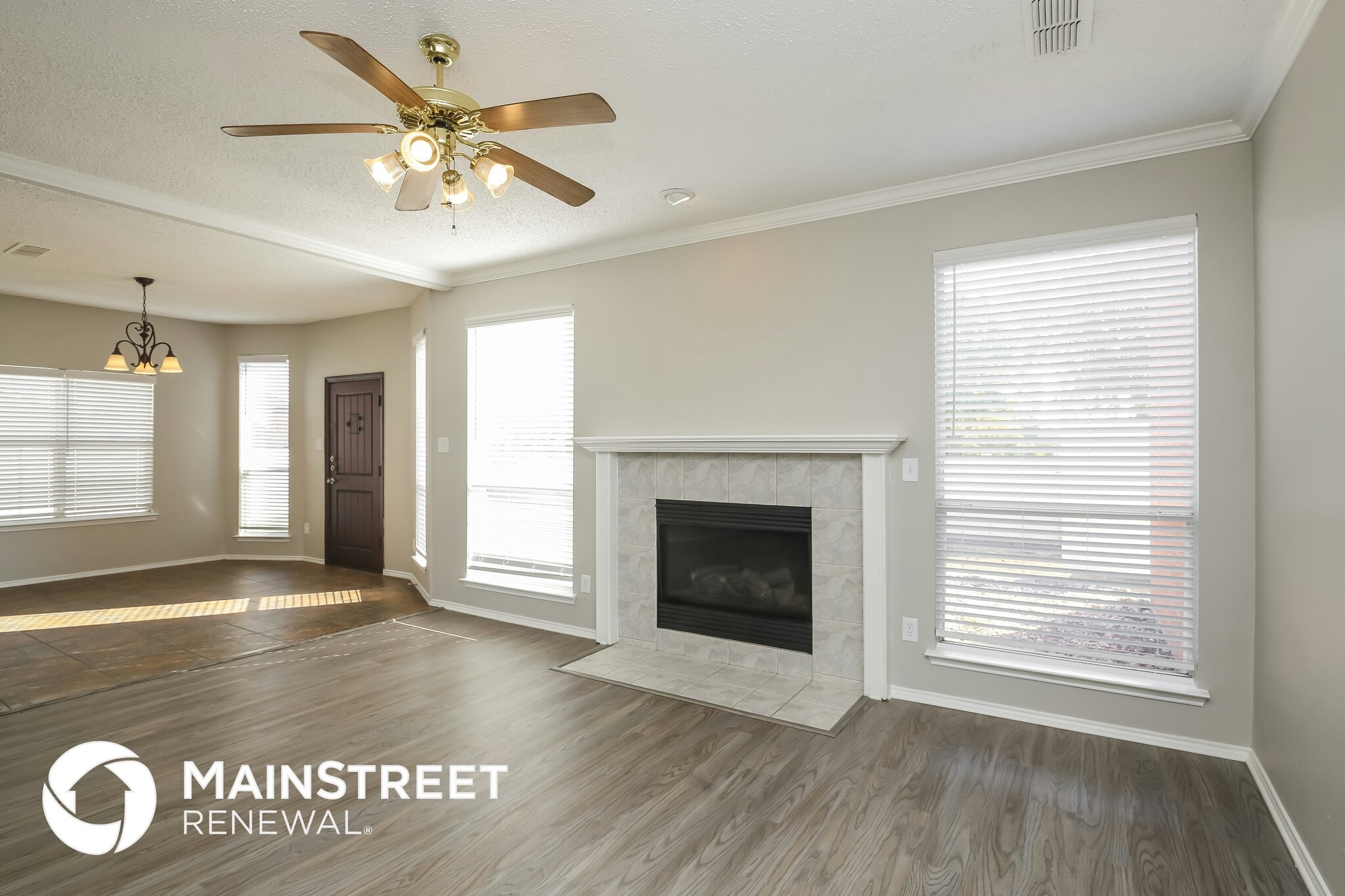 Building Photo - 304 Emery Oak Ct
