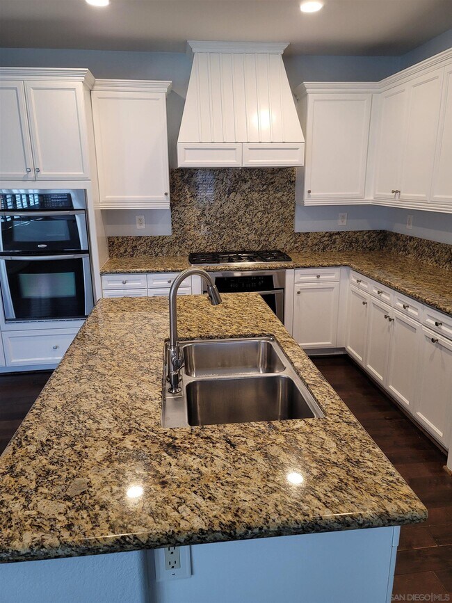 Building Photo - 15503 Bristol Ridge Terrace