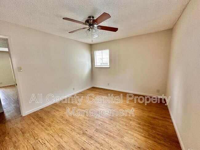 Building Photo - 3438 Willowrun Dr