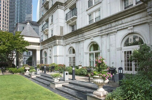 Building Photo - 199 14th St NE