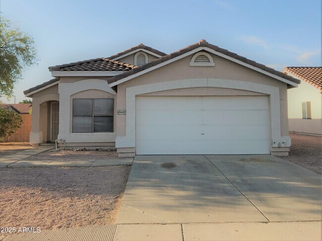 Primary Photo - 10422 E Bramble Ave