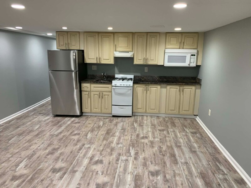 Building Photo - 2904 13th St NW