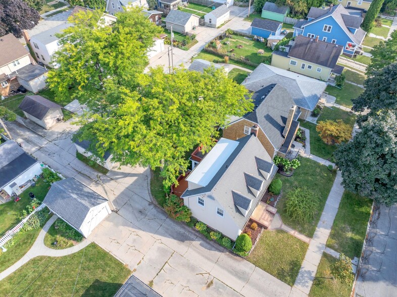 Building Photo - 2603 N 13th St