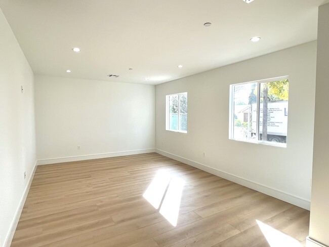 Living Room - 11943 Burton St