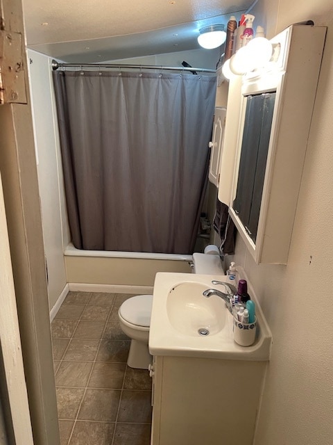 Bathroom - 4 Hickory St