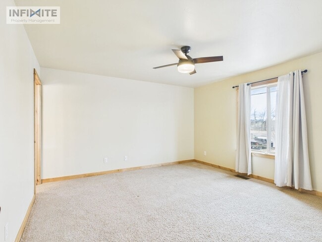 Building Photo - Move In Ready 3 Bedroom!