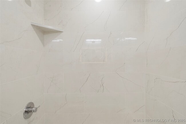 Building Photo - 101 N Atlanta St