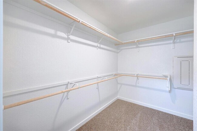Building Photo - 2301 Wallin Bradley Dr