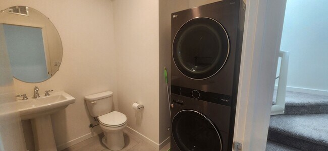 Building Photo - 2 Bedroom 2.5 Bathroom home at the Mill on Broadway