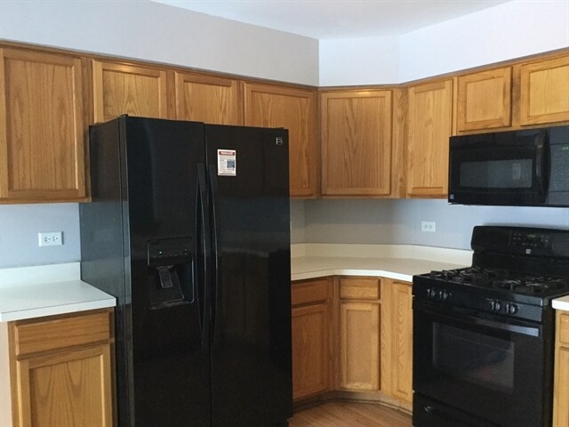 Building Photo - 26248 Apple Blossom Ln