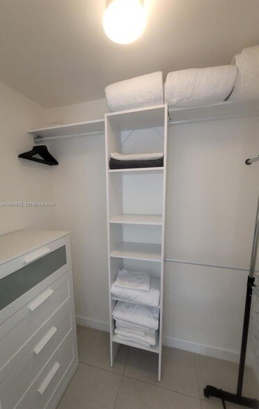 Building Photo - 5350 NW 84th Ave