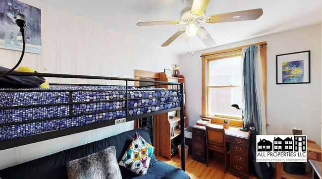 Building Photo - 3286 Meade St