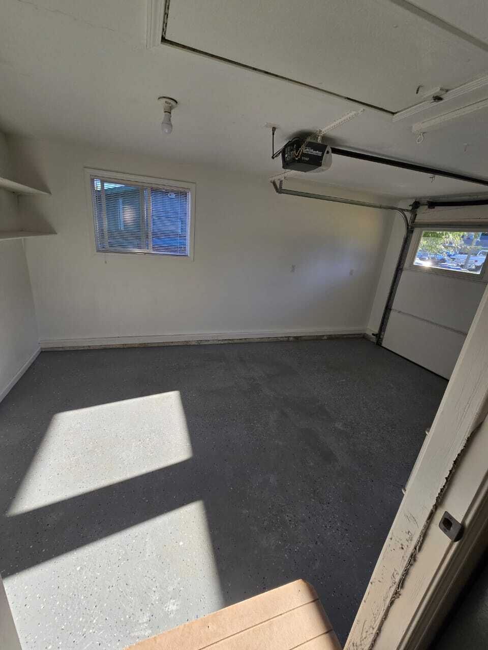 Building Photo - 2954 Hoover Ave SE