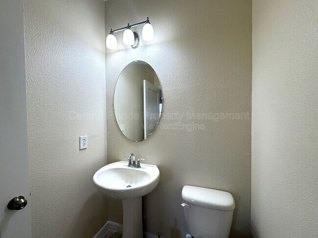 Building Photo - 3308 Rodrick Cir