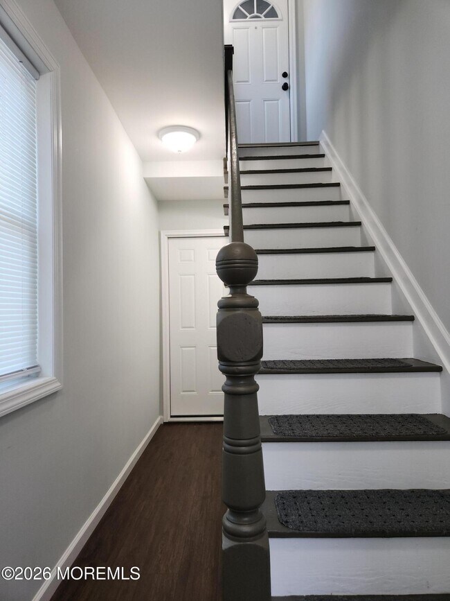 Building Photo - 399 Monmouth Ave