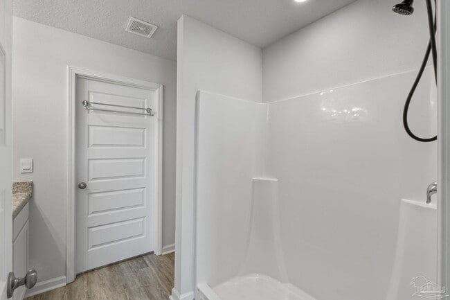 Building Photo - 6222 June Bug Dr
