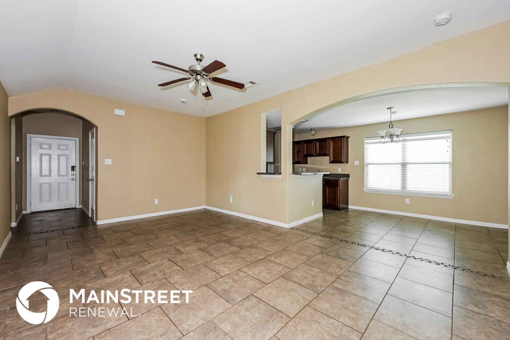 Building Photo - 7648 Rainbow Creek Dr