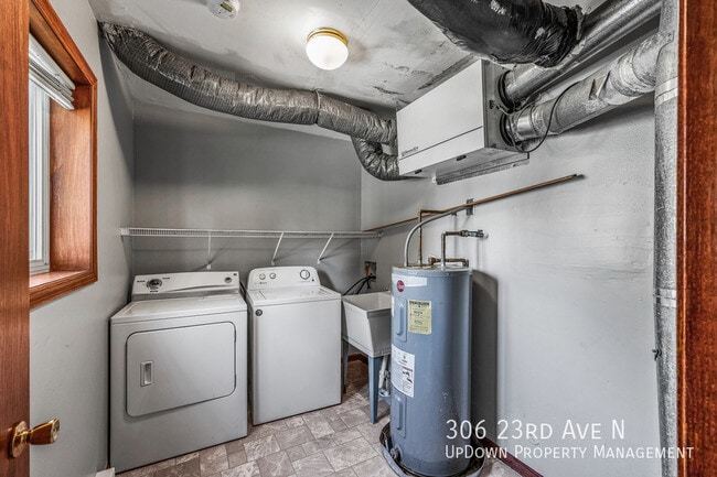 Building Photo - 306 N 23rd Ave