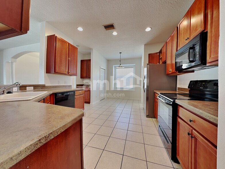 Building Photo - 437 Dunaway Dr