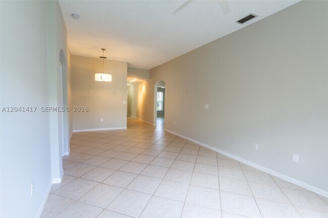 Building Photo - 11811 SW 8th St