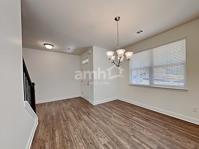 Building Photo - 5010 Franks Creek Way