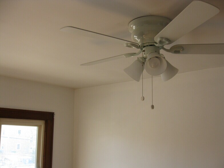 New ceiling fan - bedroom1 - 369 Front St
