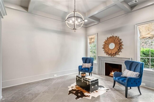 Building Photo - 5265 Peachtree Dunwoody Rd NE