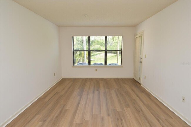 Building Photo - 11901 4th St N