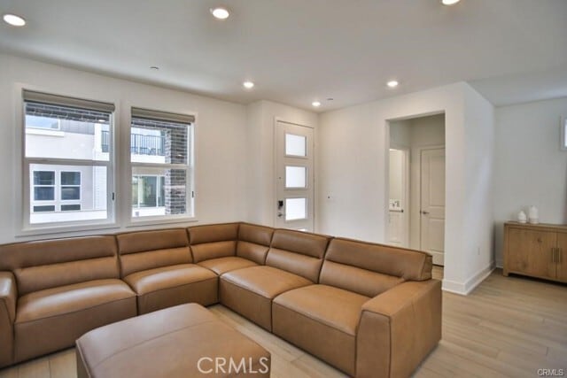 Building Photo - 187 Junco