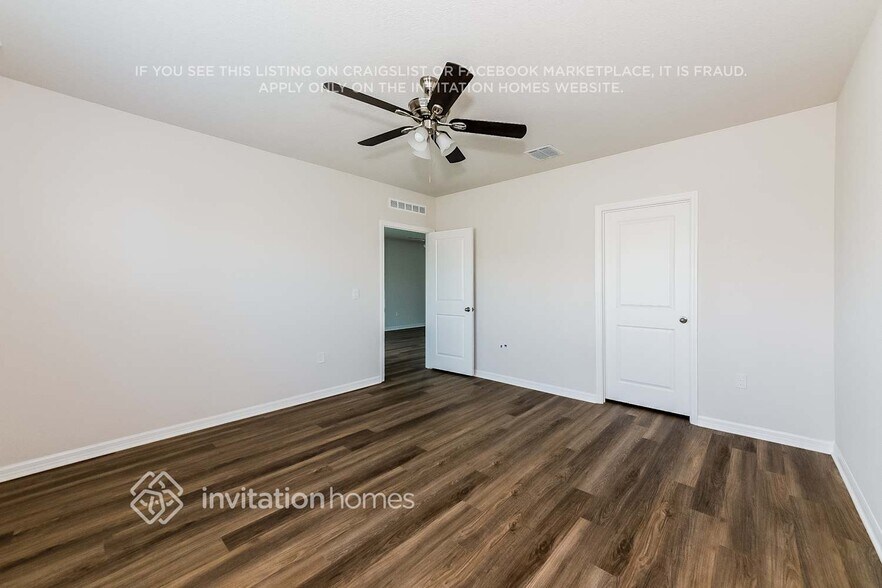Building Photo - 8025 Majestic Palms Ct