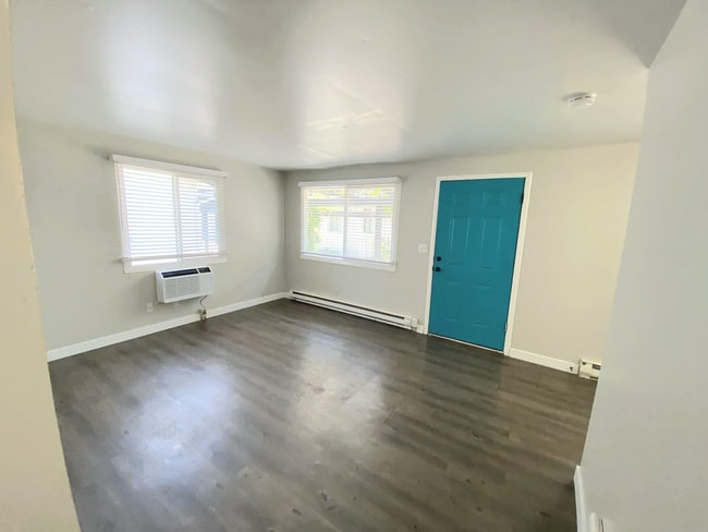 Building Photo - Charming 1 bed 1 bath in the heart of Boise, close to BSU & St. Luke's