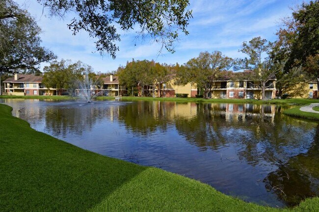 Building Photo - 8643 Mallard Reserve Dr