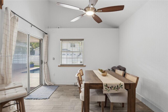 Building Photo - 15006 SW 141st Ct