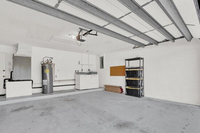 Building Photo - 1544 Old Cypress Trail