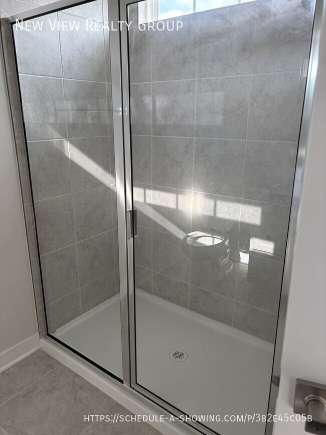 Building Photo - 7637 Griffins Gate Dr SW